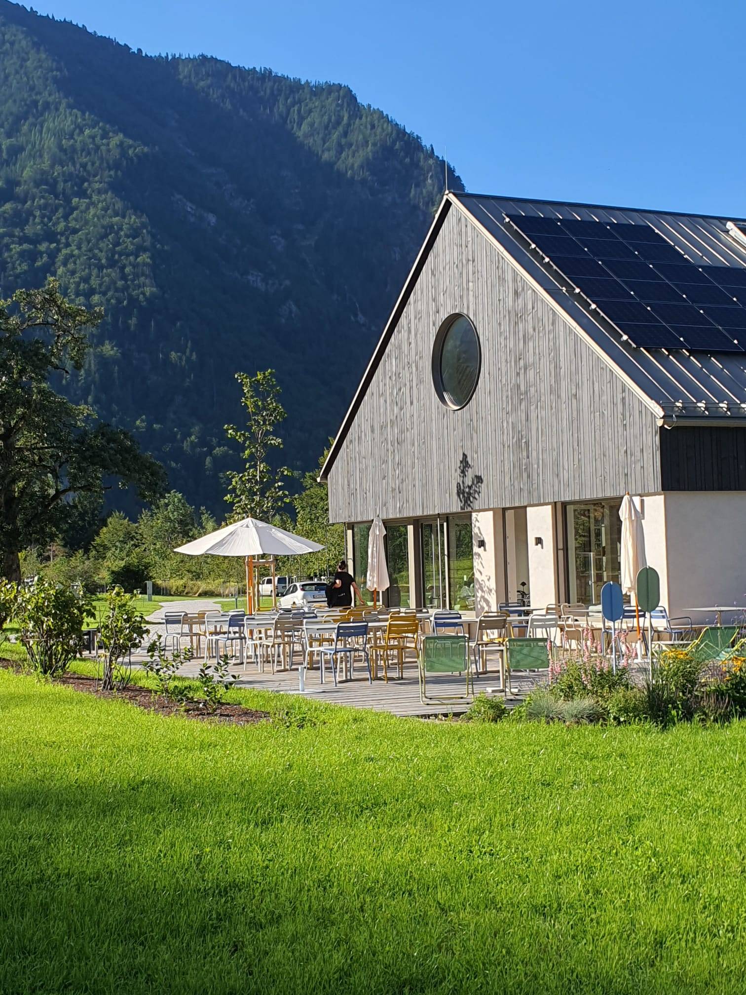 The Work Base, Terasse